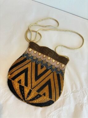 Vintage beaded evening purse Gold Black shoulder Bag satin lined magnetic close